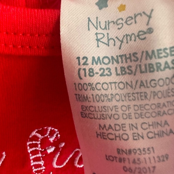 Nursery Rhyme Christmas red onsie 12 mo - Picture 10 of 10